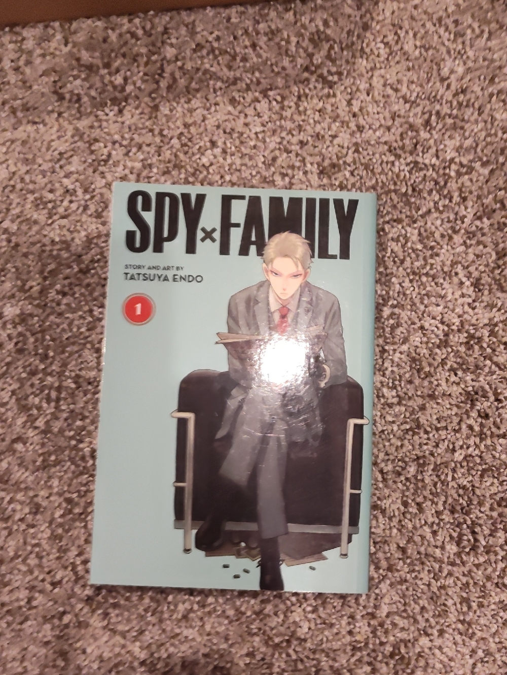 Must Bundle SPY×FAMILY Vol. 1 Manga - Light Blue Cover